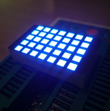 良い価格 超明るい青 3mm 5*7 スカールドットマトリックス LEDディスプレイ列 カソード列 列アノード エレベーターフロア指標 オンライン