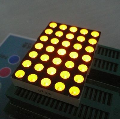 5mmの5x7ドット マトリクスの移動印のための導かれた表示超明るい黄色広く
