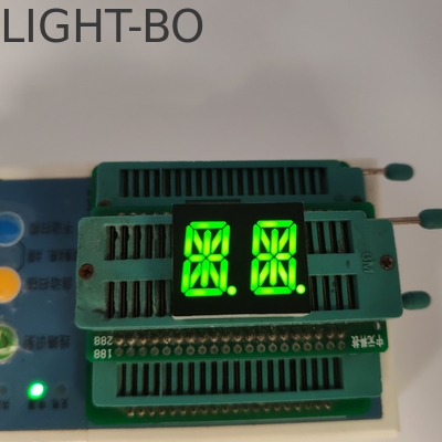 純緑色 黒顔 アルファニュマリック LED ディスプレイ 2桁 13.8mm 14セグメント