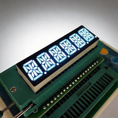 良い価格 超明るい14セグメントLEDディスプレイ 長期使用寿命とデジタル時計とメーターのためのカスタマイズされたサイズ オンライン