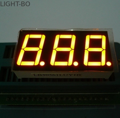 CC/CAの極性3digit 7の区分のLED表示共通の陽極37.6 x 19mmの外のり寸法