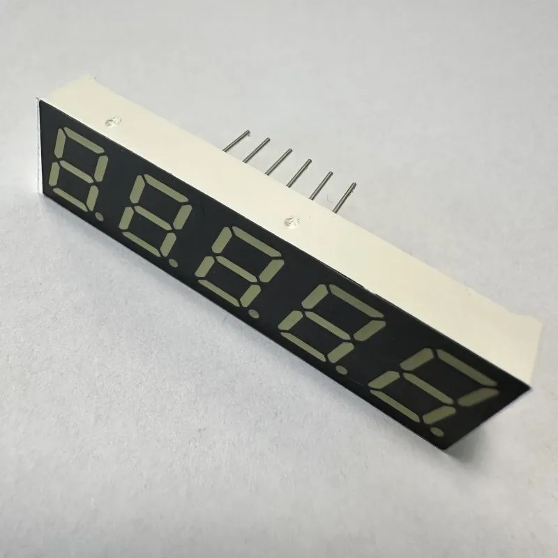 超白色7セグメントLEDディスプレイ 5桁0.39インチ デジタル表示用の共通アンード 4